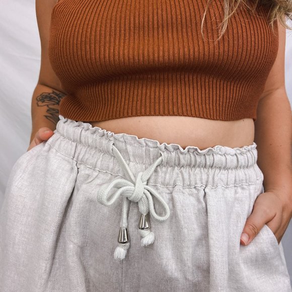 🐻 Princess Polly paperbag linen shorts 🐻 - Picture 4 of 10